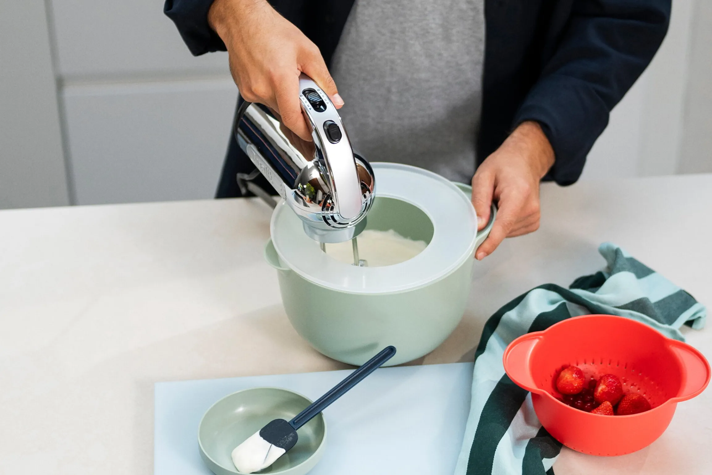 Mepal Beslagkommen<Beslagkom met spatdeksel Chef It 3000 ml - Chalk
